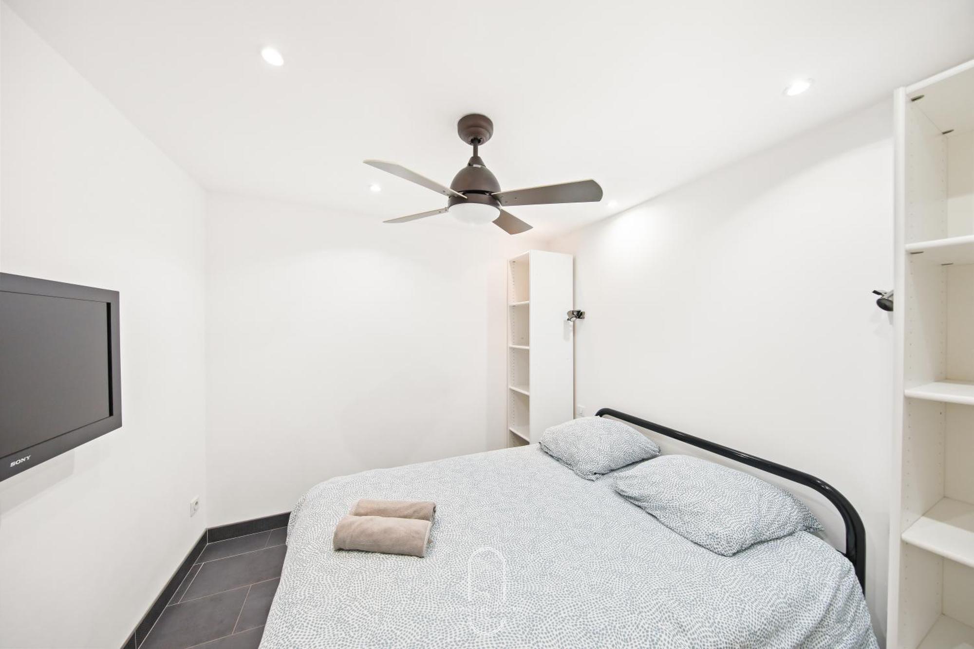 Maison sur l'eau-Hyères-Almanarre-Parkings/Clim/WIFI Extérieur photo